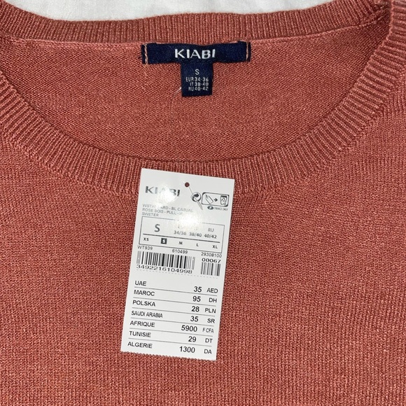 Sweater - Picture 1 of 3